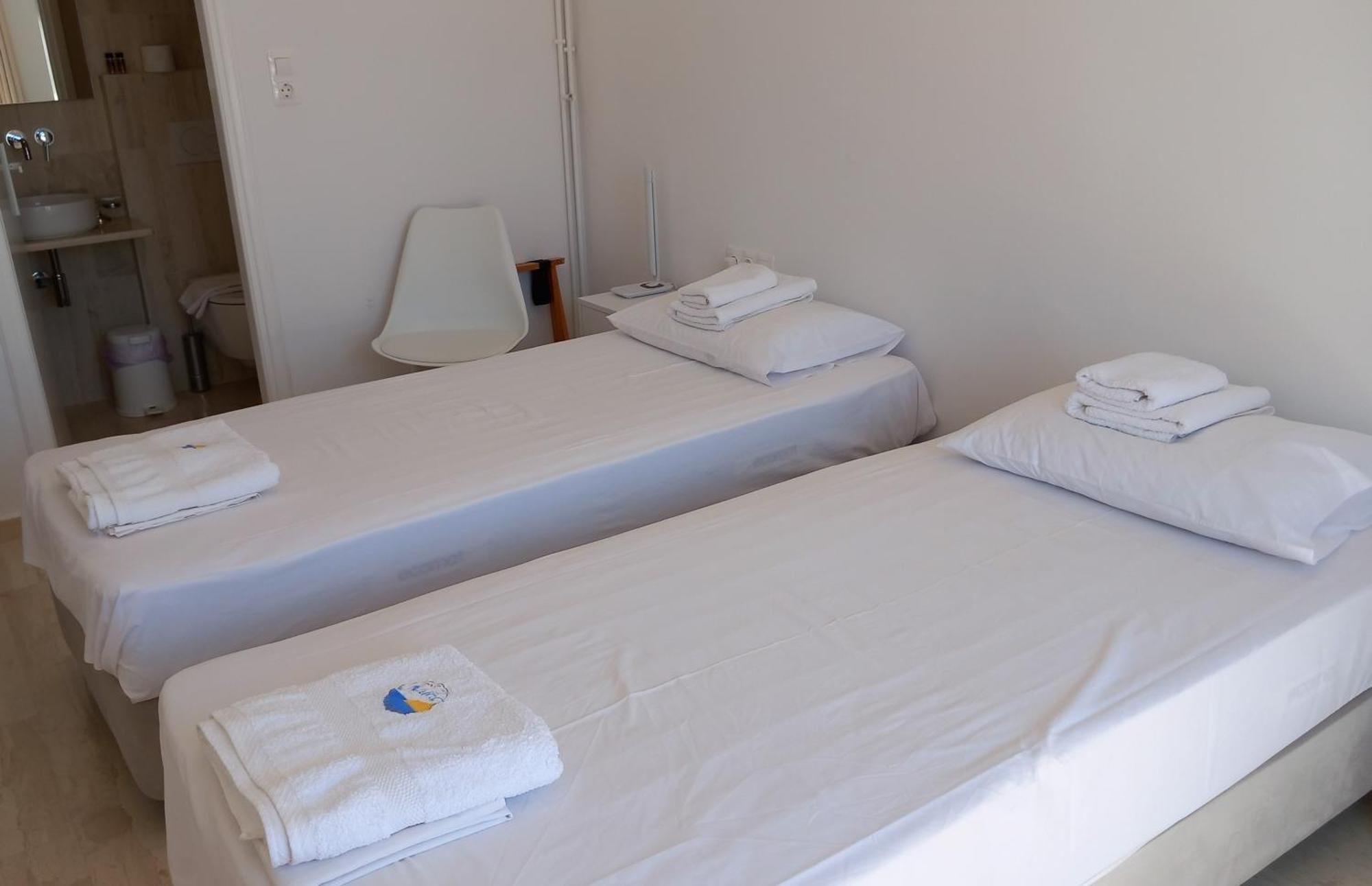 Naias Hotell Livadi  Eksteriør bilde